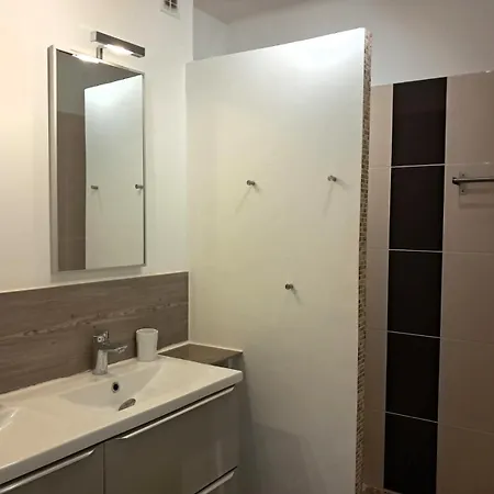 T2 Le Colombier Appartement *