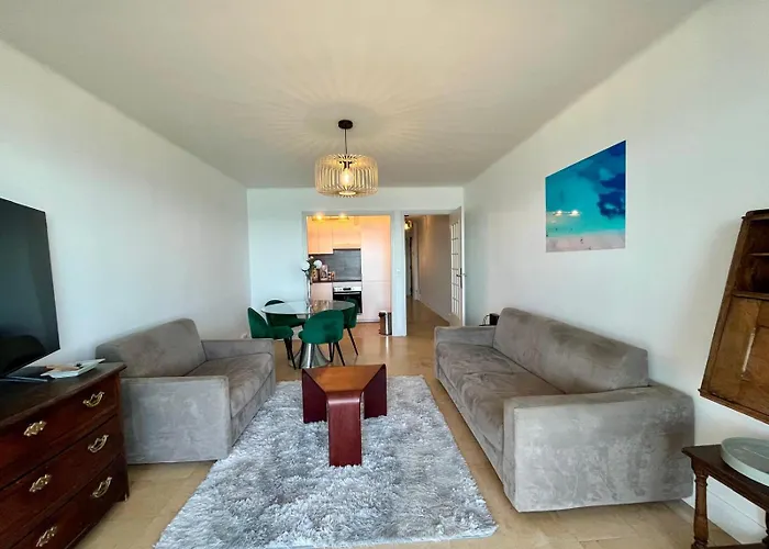 Apartman T2 Le Colombier *